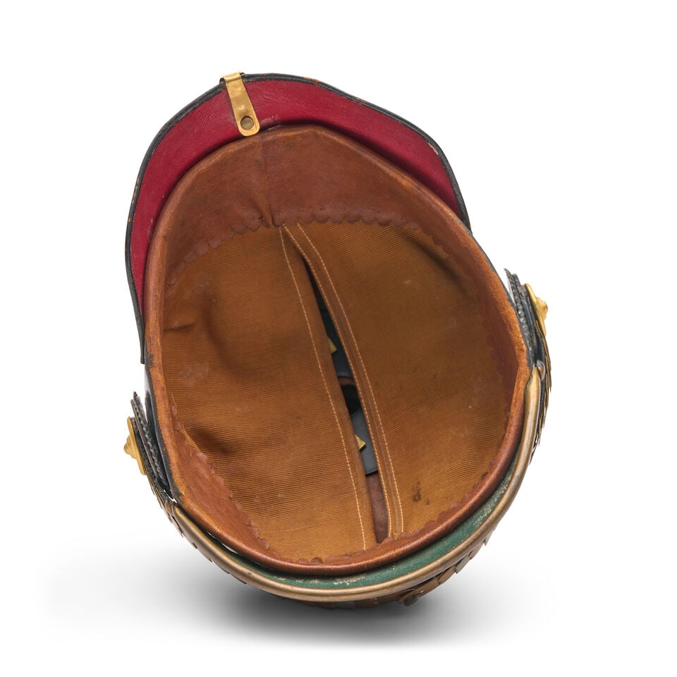 AN IMPERIAL GERMAN OFFICER'S PIKELHAUBE HELMET. - 3