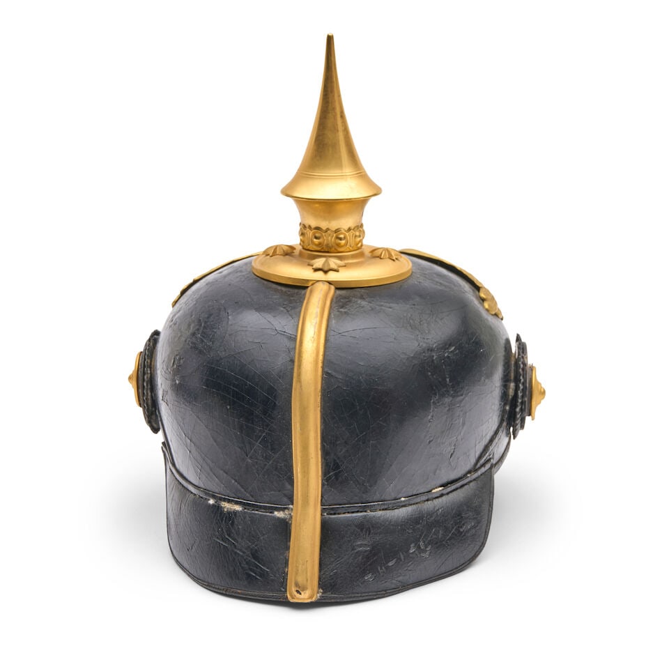 AN IMPERIAL GERMAN OFFICER'S PIKELHAUBE HELMET. - 5