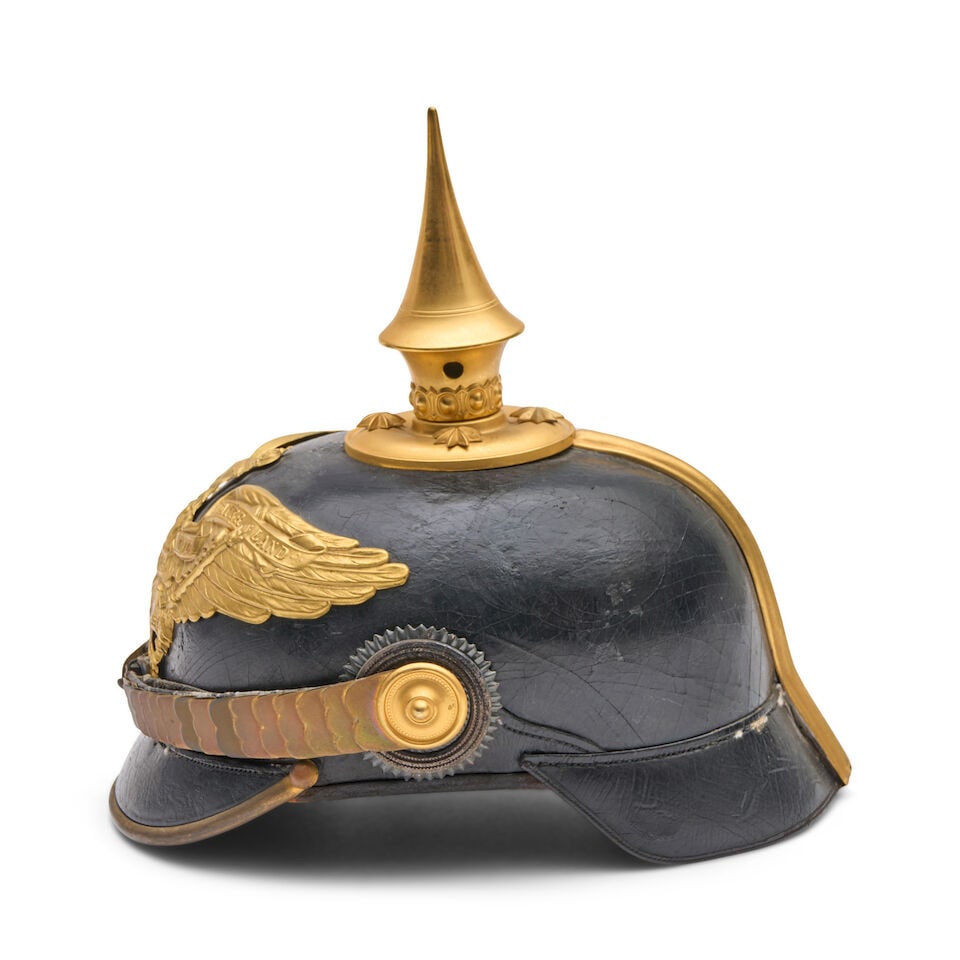 AN IMPERIAL GERMAN OFFICER'S PIKELHAUBE HELMET. - 6
