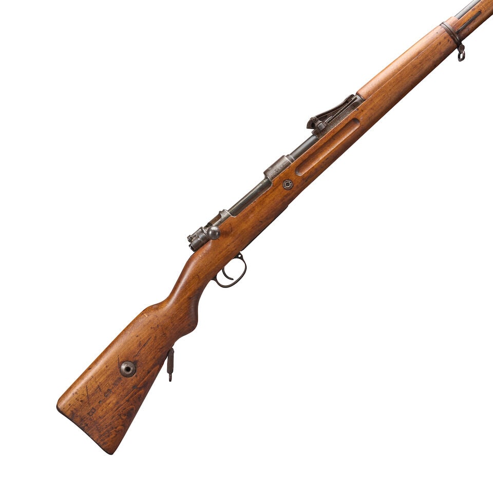 A WORLD WAR I GERMAN GEWEHR 98 BOLT ACTION RIFLE, Curio or Relic firearm (1 of 4)