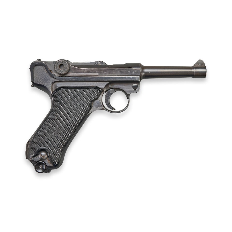A WORLD WAR II MAUSER BYF 42 'BLACK WIDOW' P.08 LUGER PISTOL AND HOLSTER, Curio or Relic firearm (1 of 6)