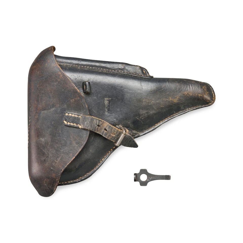 A WORLD WAR II MAUSER BYF 42 'BLACK WIDOW' P.08 LUGER PISTOL AND HOLSTER, Curio or Relic firearm - 5