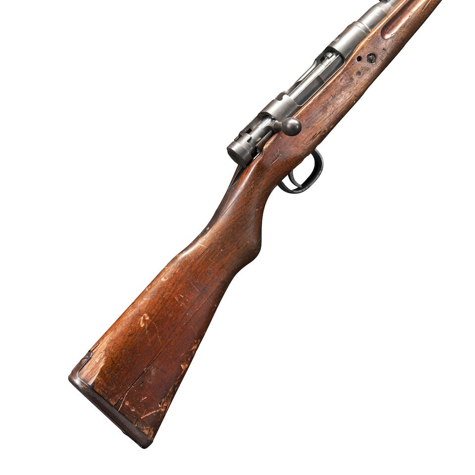 A WORLD WAR II JAPANESE TYPE 99 'SHORT' RIFLE, Curio or Relic firearm (1 of 3)