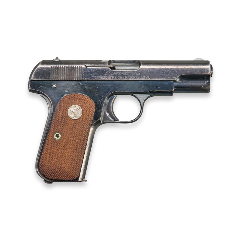 A PRE-WORLD WAR I COLT MODEL 1908 HAMMERLESS POCKET PISTOL, Curio or Relic firearm (1 of 4)