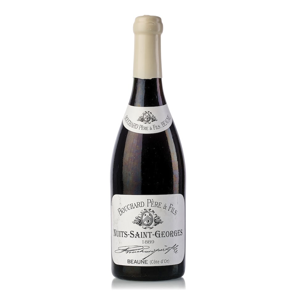 Domaine Bouchard Père et Fils Nuits St. Georges, 1889 (1x 750ml): Domaine Bouchard Père et Fils Nuits St. Georges, 1889 (1x 750ml) Region: Burgundy Fill Level: into wax capsule Capsule: with prooftag Label: stained, nicked Miscellaneous: #L25078660, Released in