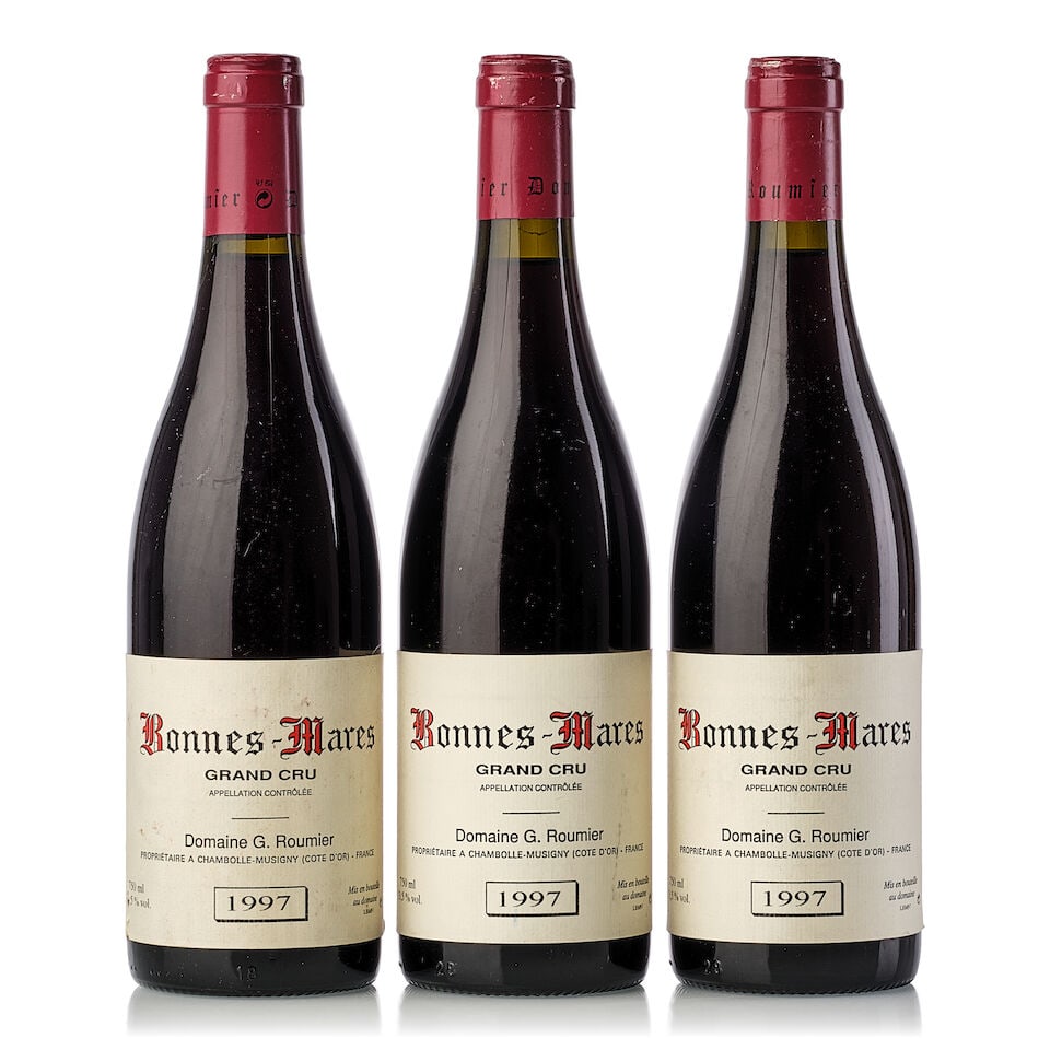 Domaine G. Roumier Bonnes Mares, 1997 (3x 750ml): Domaine G. Roumier Bonnes Mares, 1997 (3x 750ml) Region: Burgundy Fill Level: 1x 0.5cm, 2x 1cm Capsule: 3x slightly scuffed Label: 2x slightly scuffed, 2x slightly stained, 1x scuffed For further info