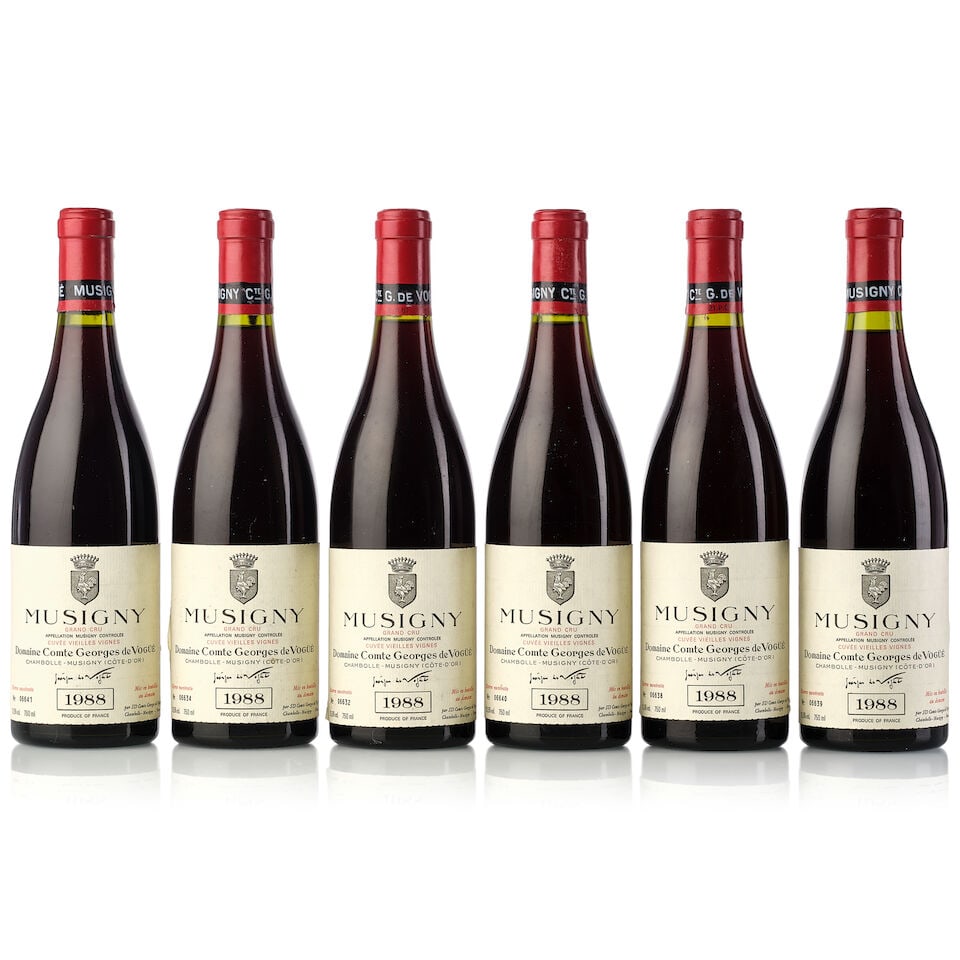 Domaine Comte Georges de Vogüé Musigny Vieilles Vignes, 1988 (6x 750ml): Domaine Comte Georges de Vogüé Musigny Vieilles Vignes, 1988 (6x 750ml) Region: Burgundy Fill Level: 2x 0.5cm, 4x 1cm Capsule: 2x slightly torn, 5x slightly oxidised Cork: 4x signs of old se