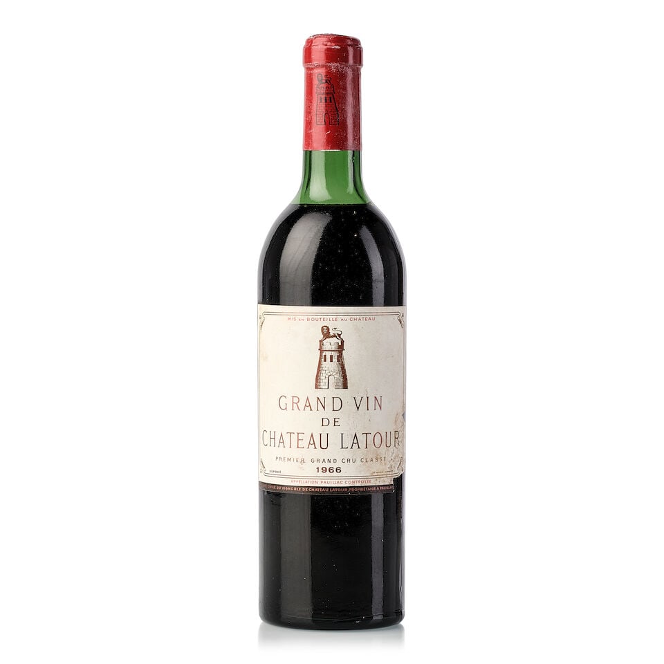 Château Latour, 1966 (1x 750ml): Château Latour, 1966 (1x 750ml) Region: Bordeaux Fill Level: top shoulder Capsule: oxidised Cork: protruded Label: slightly torn, damp-stained For further information on this lot please visit Bon