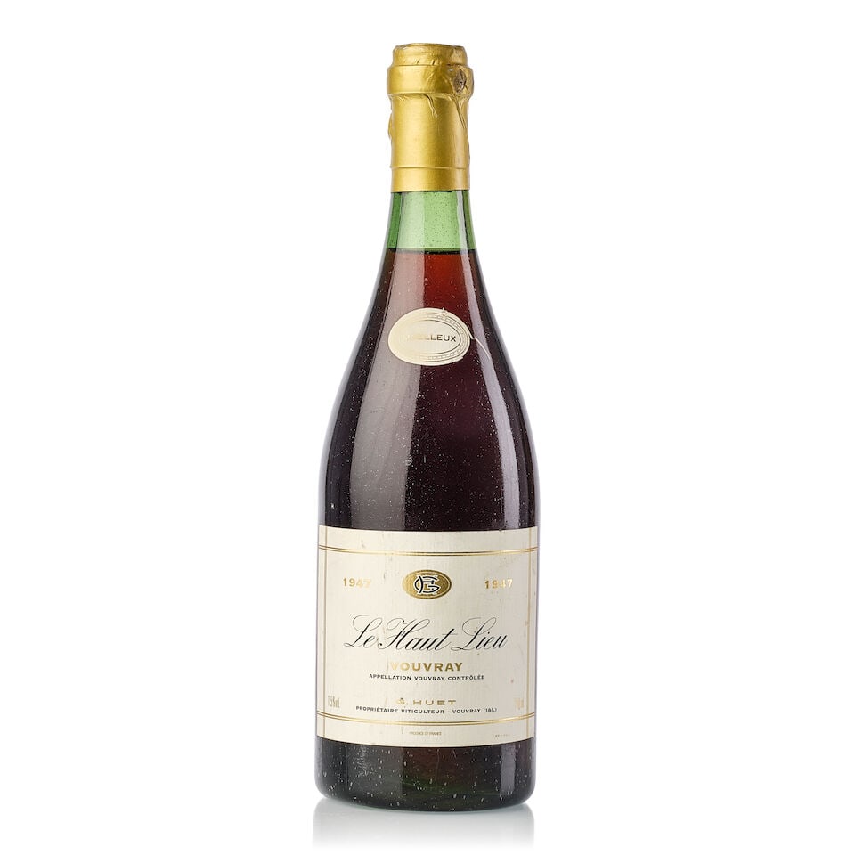 Domaine Huet Vouvray Moelleux Le Haut Lieu, 1947 (1x 750ml): Domaine Huet Vouvray Moelleux Le Haut Lieu, 1947 (1x 750ml) Fill Level: 2.5cm Capsule: wrinkled, scuffed Label: scuffed, bin-soiled For further information on this lot please visit Bonhams.com For fur