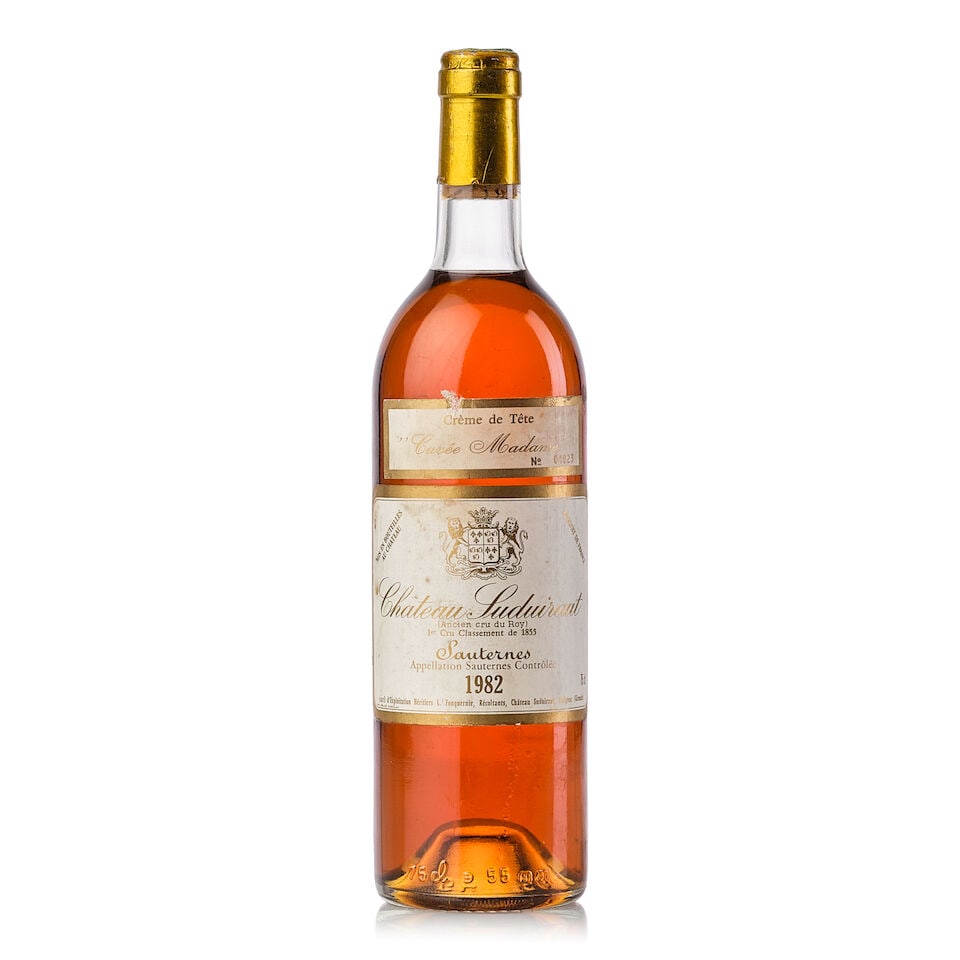 Château Suduiraut Cuvée Madame, 1982 (1x 750ml): Château Suduiraut Cuvée Madame, 1982 (1x 750ml) Region: Bordeaux Fill Level: base neck Capsule: slightly scuffed, slightly oxidised Label: damp-stained For further information on this lot pl