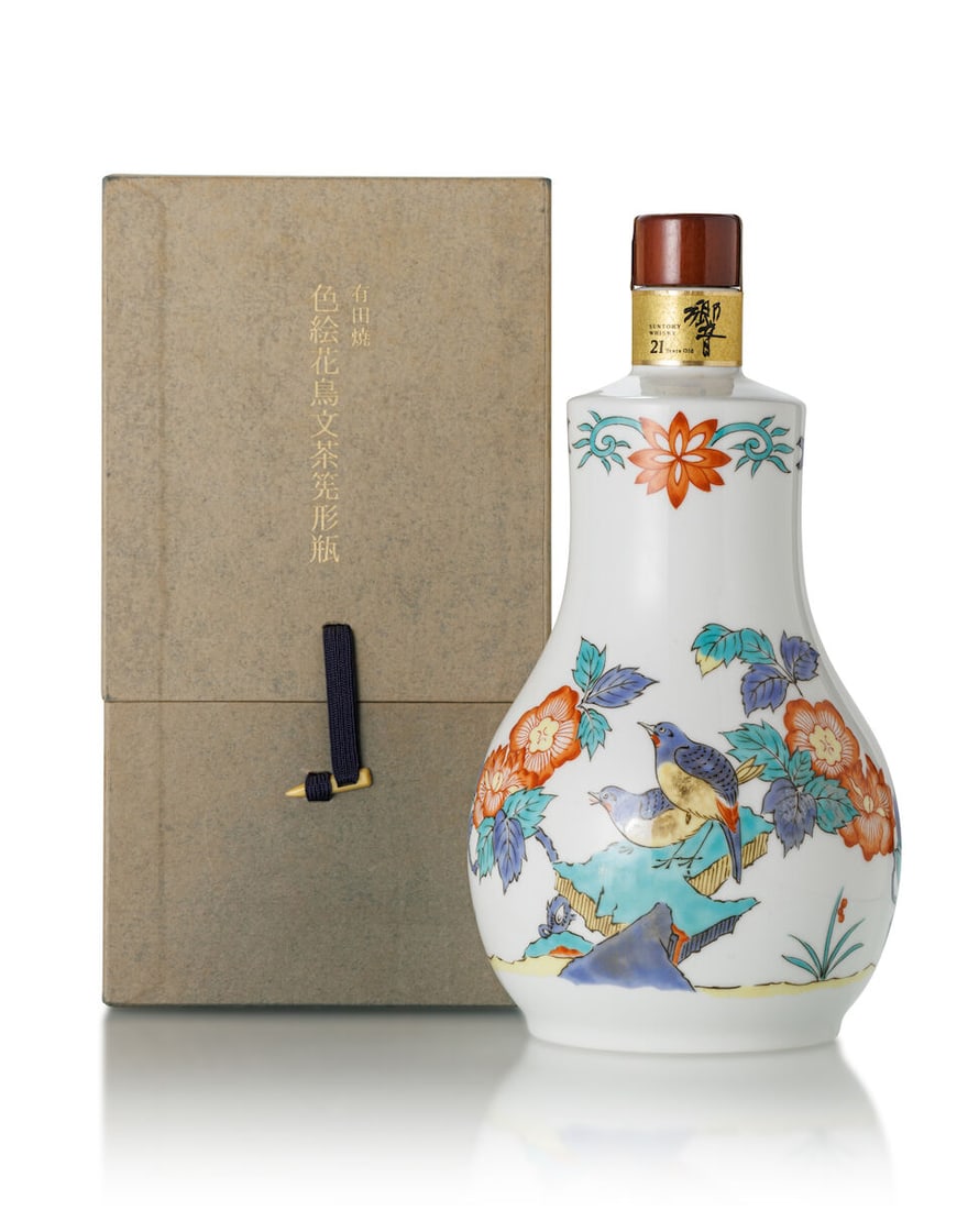 響 Hibiki 21 Year Old Ceramic Aritayaki 有田焼 色絵花&...: 響 Hibiki 21 Year Old Ceramic Aritayaki 有田焼 色絵花鳥文茶筅形瓶 (1x 600ml) Region: Japan Label: good label, slightly tor