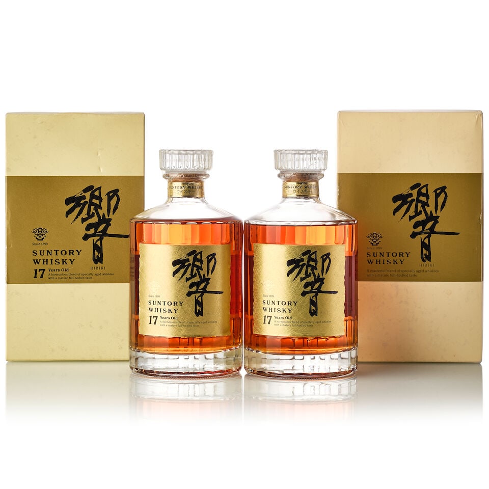 響 Hibiki 17 Year Old (1x 750ml) 響 Hibiki 17 Year Old (1x 750ml): 響 Hibiki 17 Year Old (1x 750ml) Region: Japan Label: good label Packaging: scuffed and dented original carton Alcohol content: 43% ABV Notes: Produced by Suntory Limited. Blended. 響 Hibi