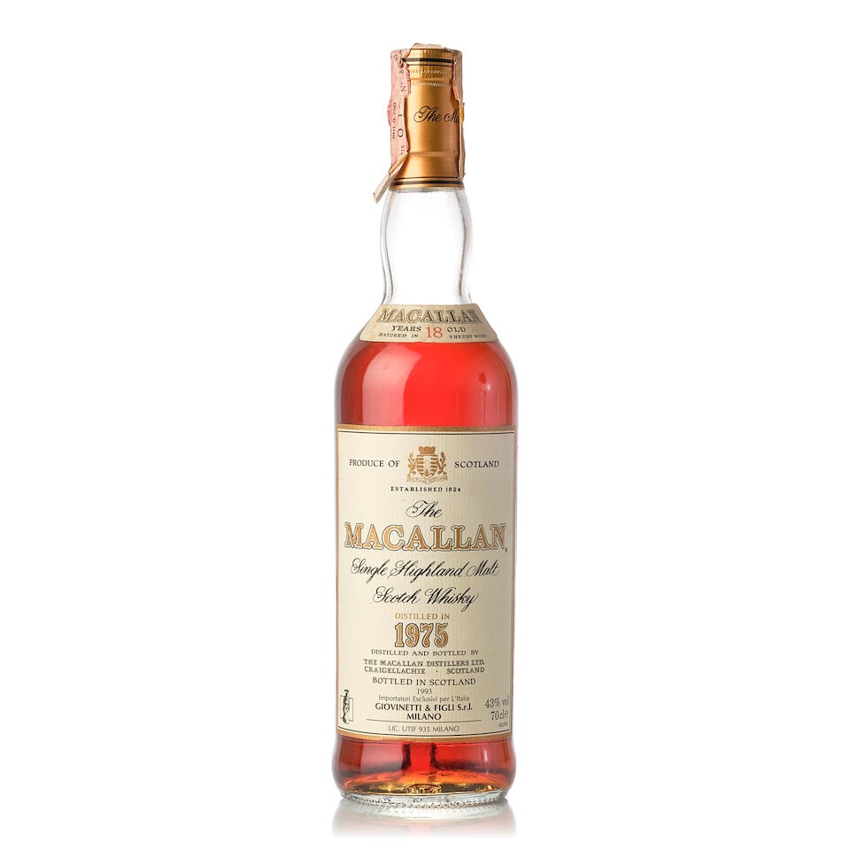 The Macallan 18 Year Old, 1975 (1x 700ml): The Macallan 18 Year Old, 1975 (1x 700ml) Region: Speyside Fill Level: very top shoulder Label: bin-soiled and slightly torn label, bin-soiled and stained neck label Alcohol content: 43% ABV Notes: Bo