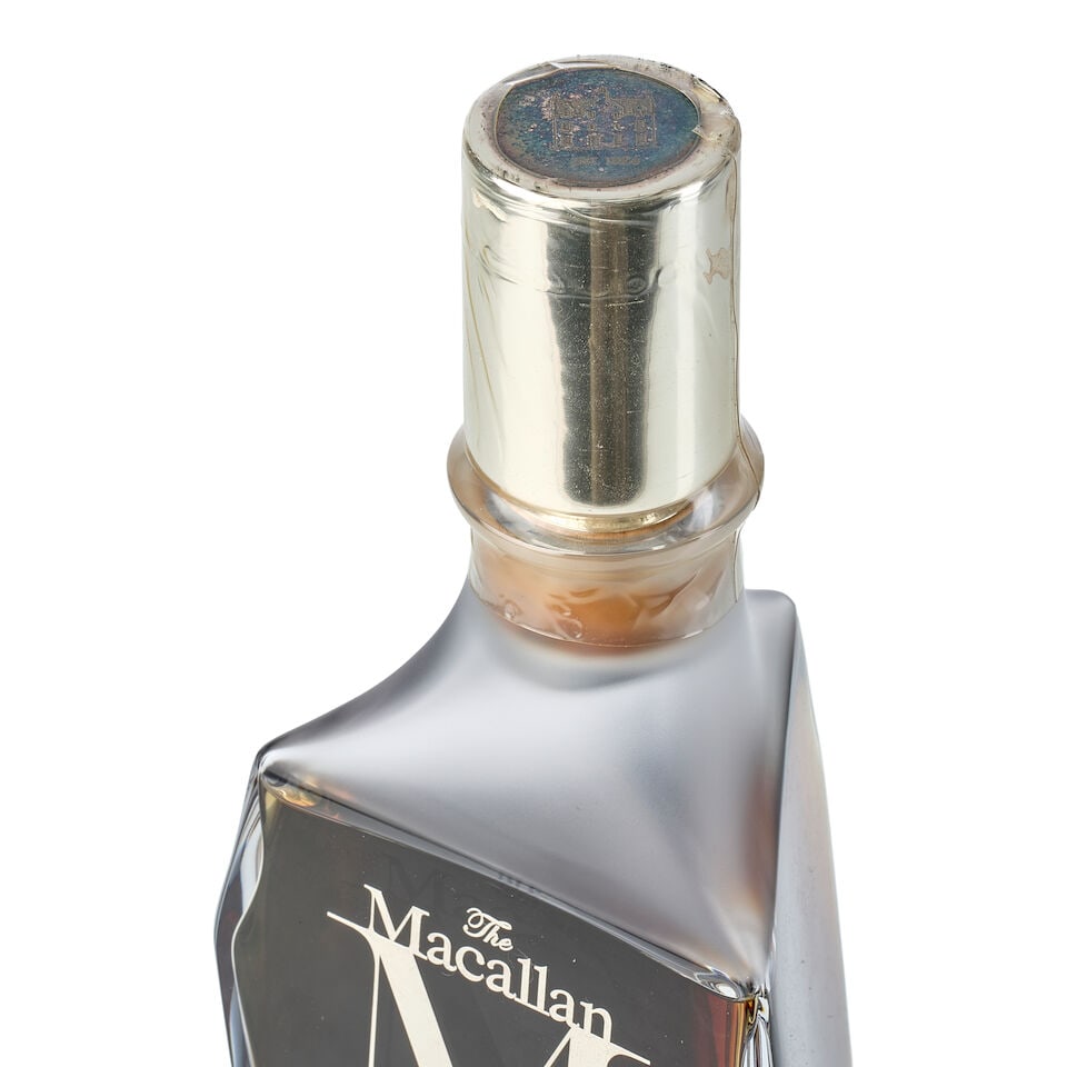 The Macallan M Decanter, NV (1x 700ml) - 4