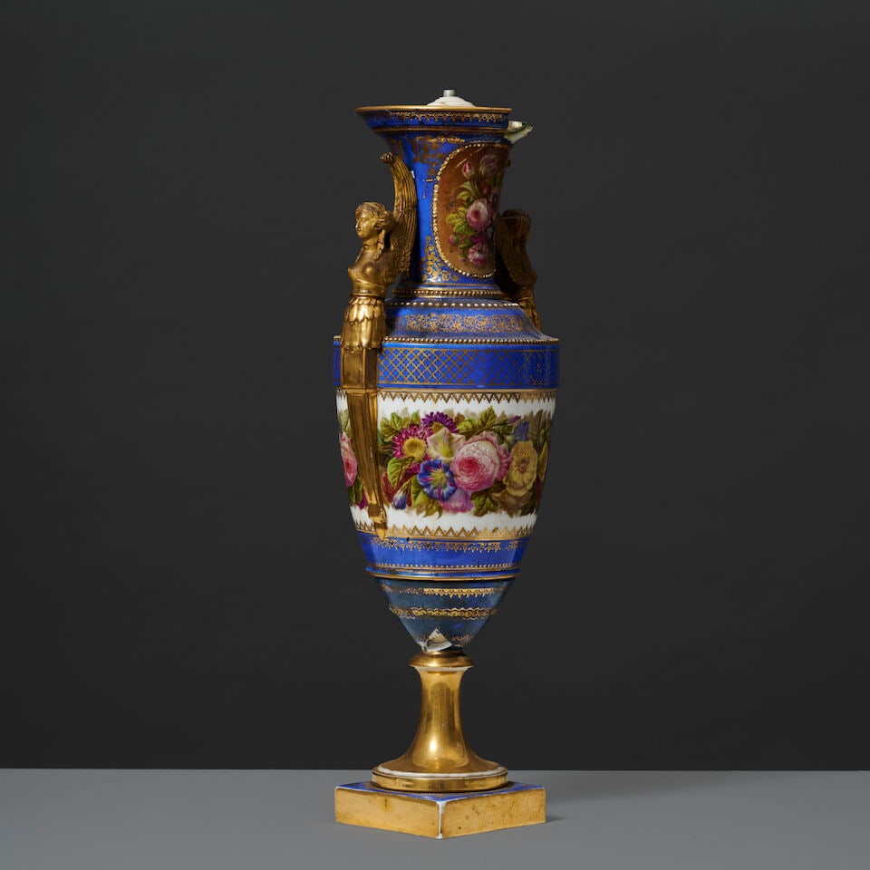 Important vase en porcelaine de Paris à guirlandes de fleurs, vers 1844 A large Paris porce... - 3