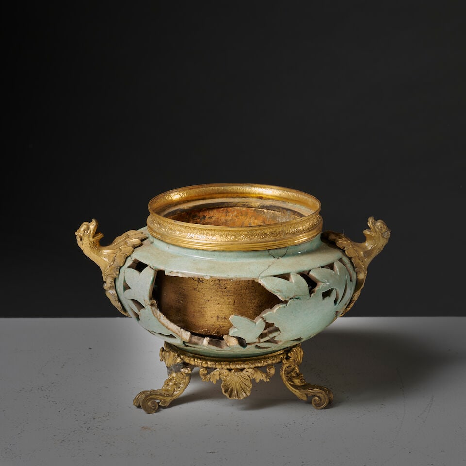 Pot en porcelaine à glaçure céladon, dynastie Yuan ou début de la dynastie M... - 3