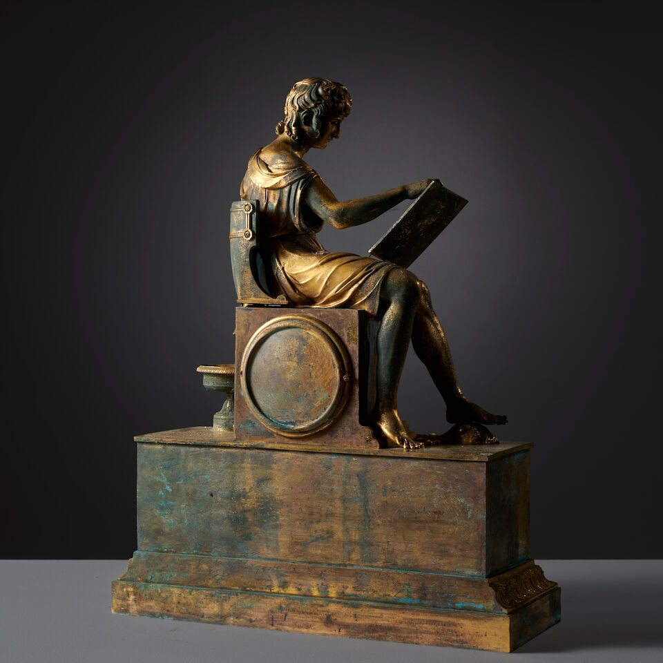 Pendule 'L'éducation d'Alexandre Le Grand' en bronze doré et ciselé d'époque... - 3