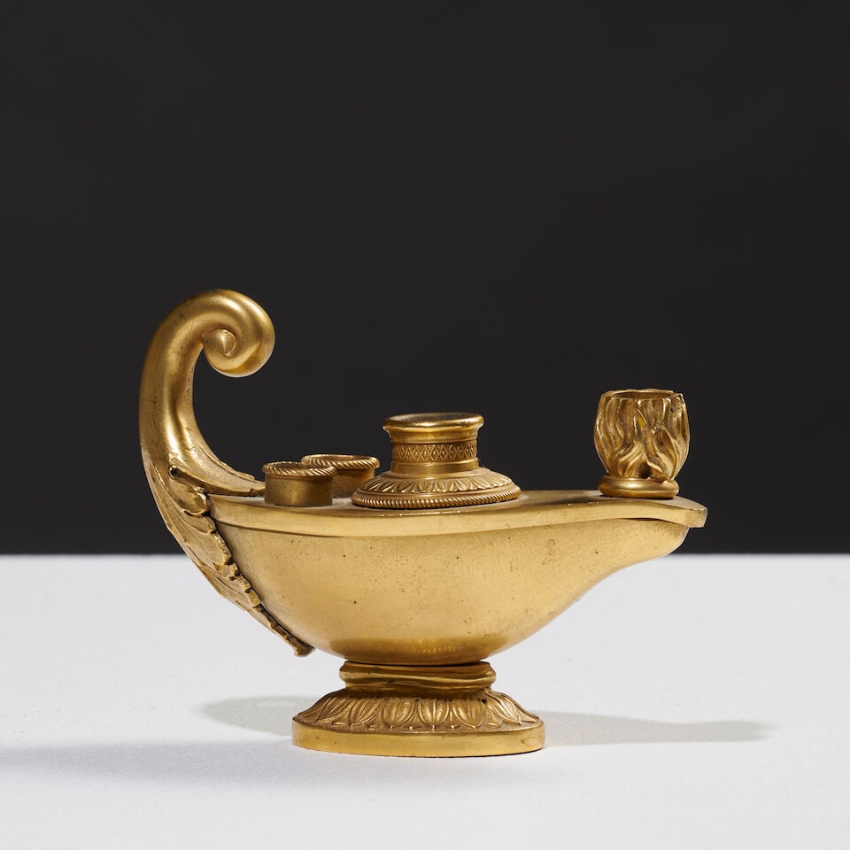Ensemble de quatre objets en bronze doré du XIXe siècle A set of four 19th-century gil... - 2