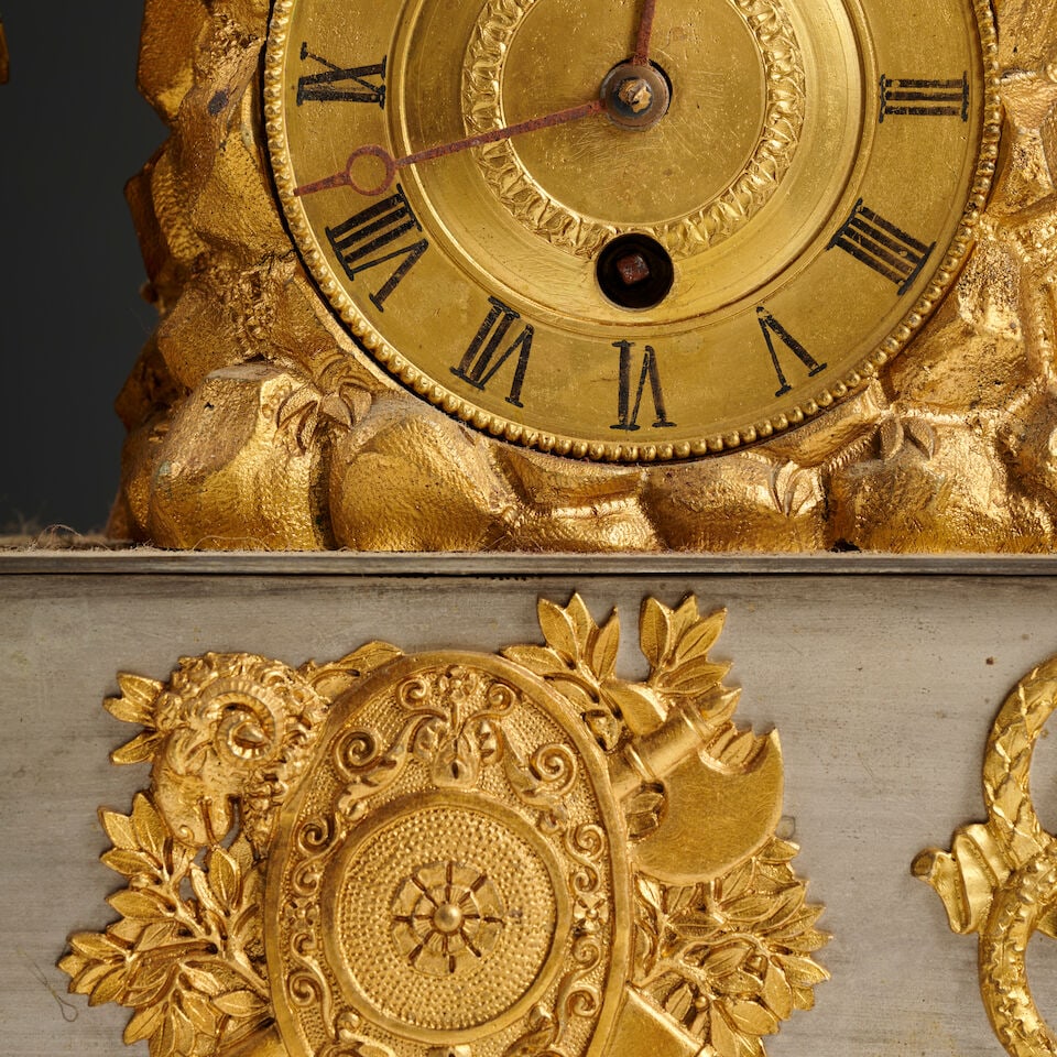 Pendule Jason et la Toison d'or en bronze doré et patiné d'époque Restauration A ... - 2