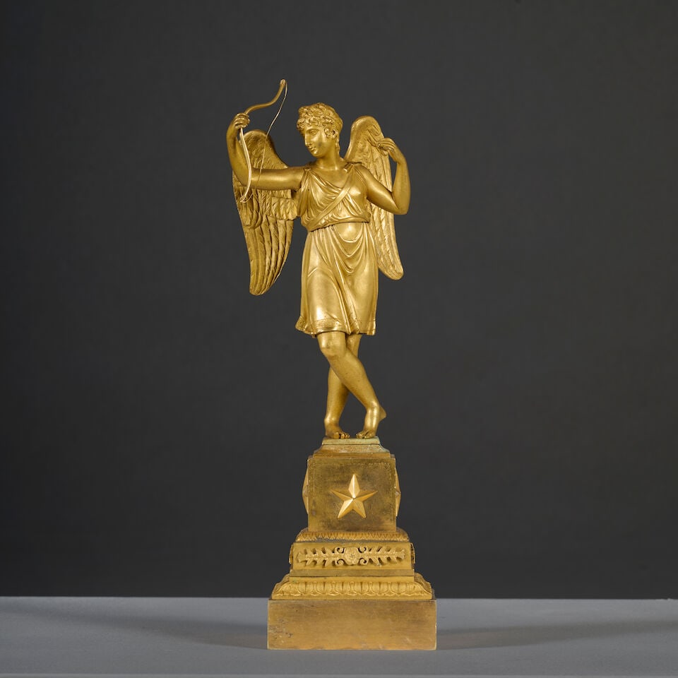 Alour ailé en bronze doré et ciselé signé Thomire d'époque Empire An Em...: Putto en bronze doré et ciselé signé Thomire d'époque Empire Gilt-bronze putto, signed Thomire, first half of the 19th century 11cm wide, 10cm deep, 34cm high (4in wide, 3 1/2in de