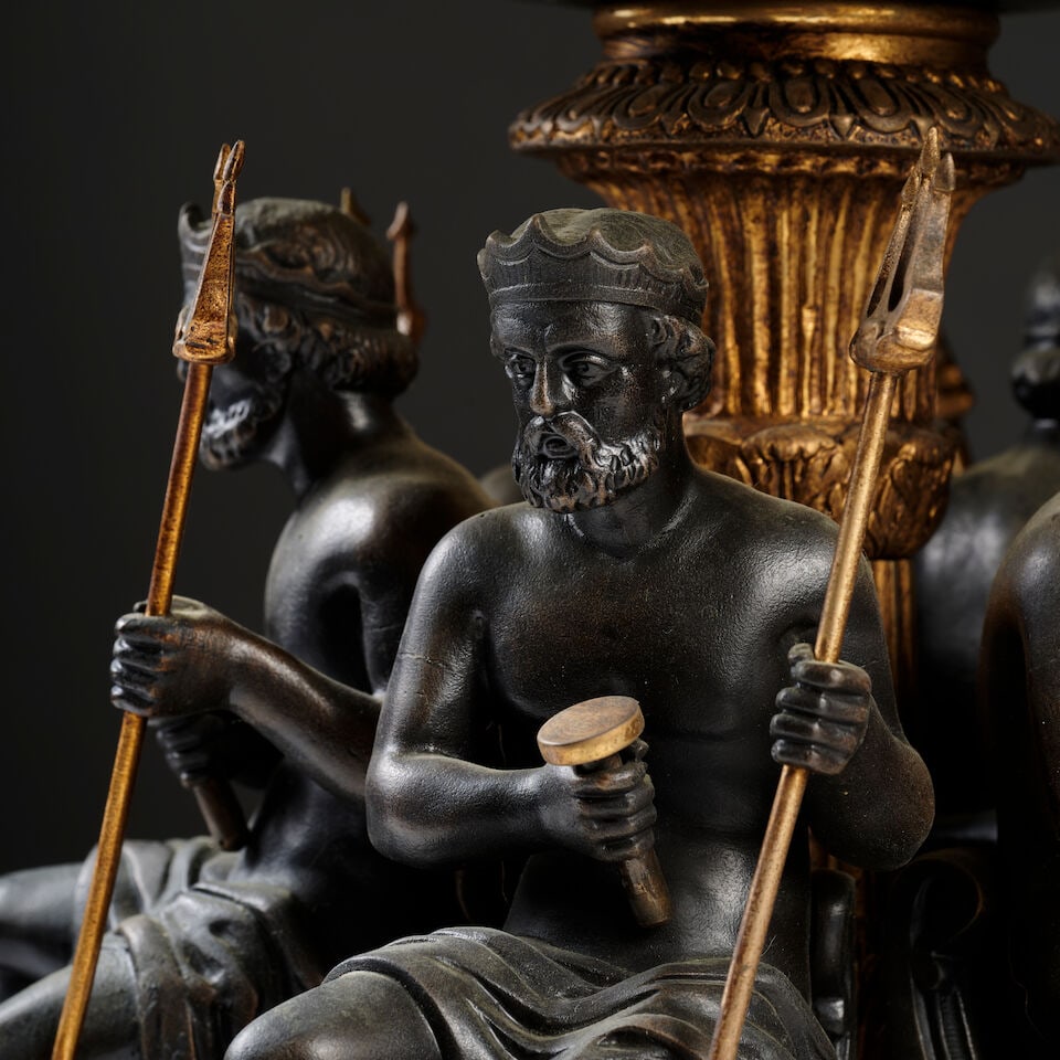 Important centre de table en bronze doré et à patine brune du XIXe siècle An imp... - 3