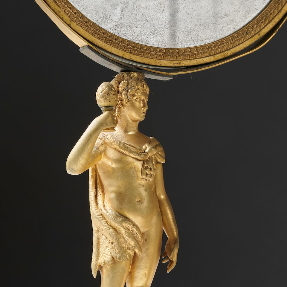 Ensemble de cinq pièces en bronze d'époque Restauration : une paire de veilleuses, un ... - 5