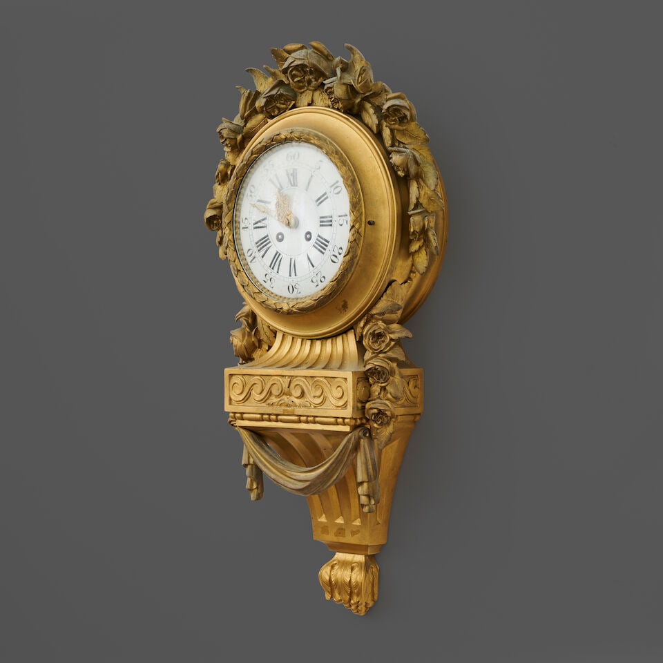 Cartel d'applique en bronze doré et ciselé de style Louis XVI, XIXe siècle A Loui... - 2