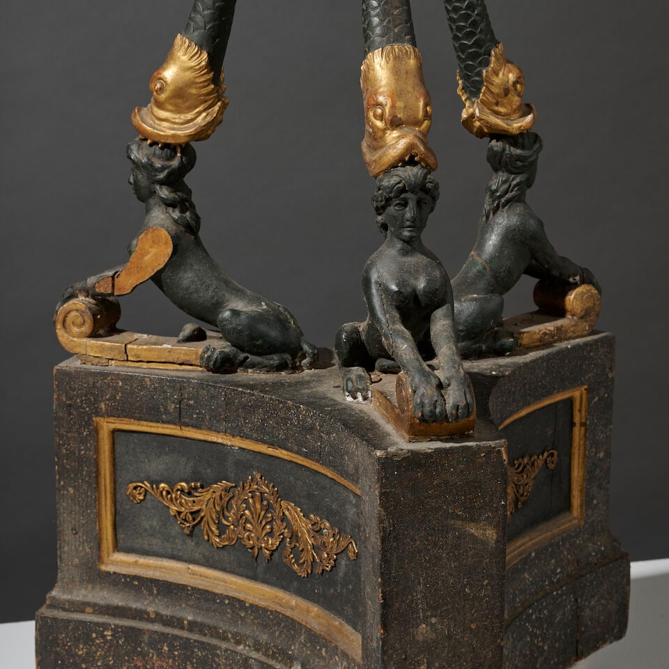 Petit guéridon en bois patiné noir et bois doré du XIXe siècle A 19th centur... - 4