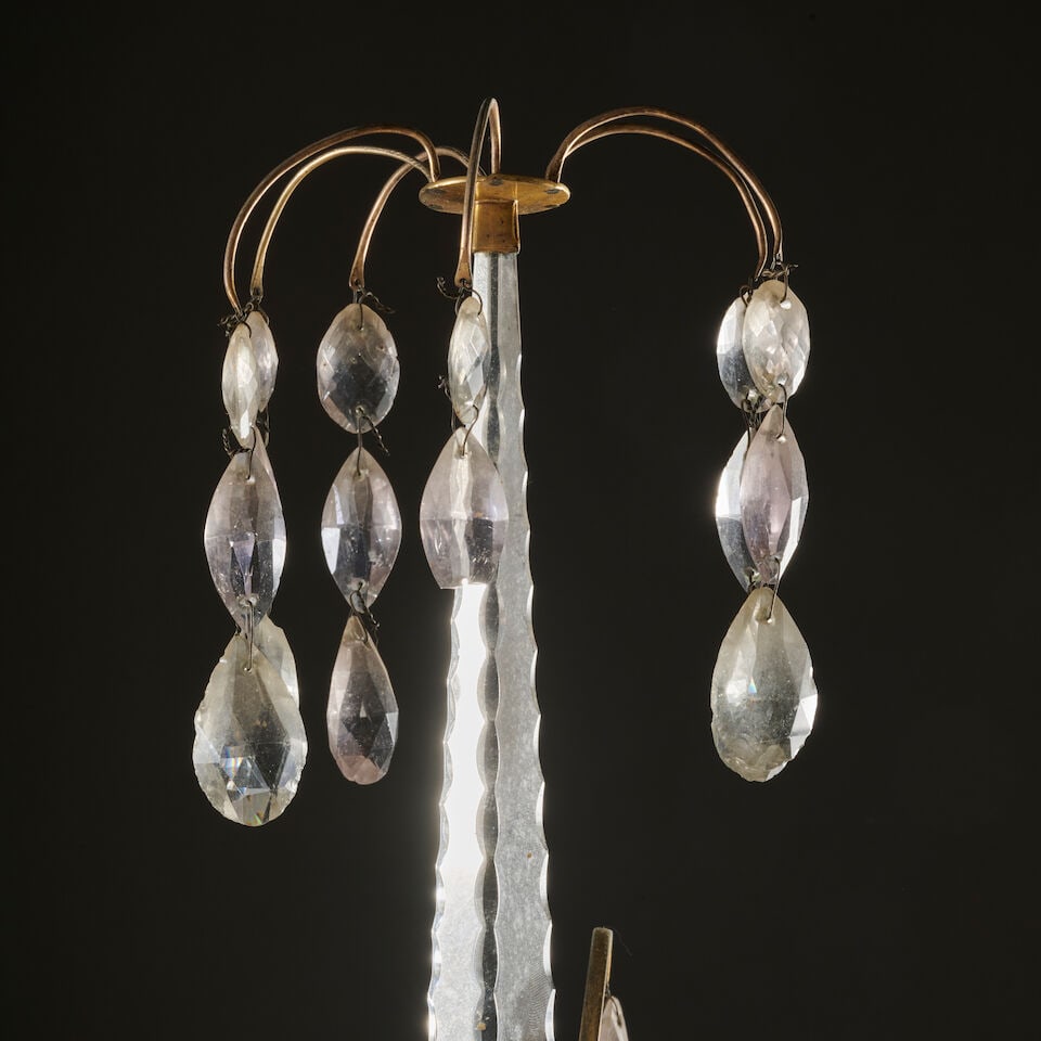 Girandole à trois lumières en verre bleu, marbre et bronze, travail d'Europe du nord d... - 3