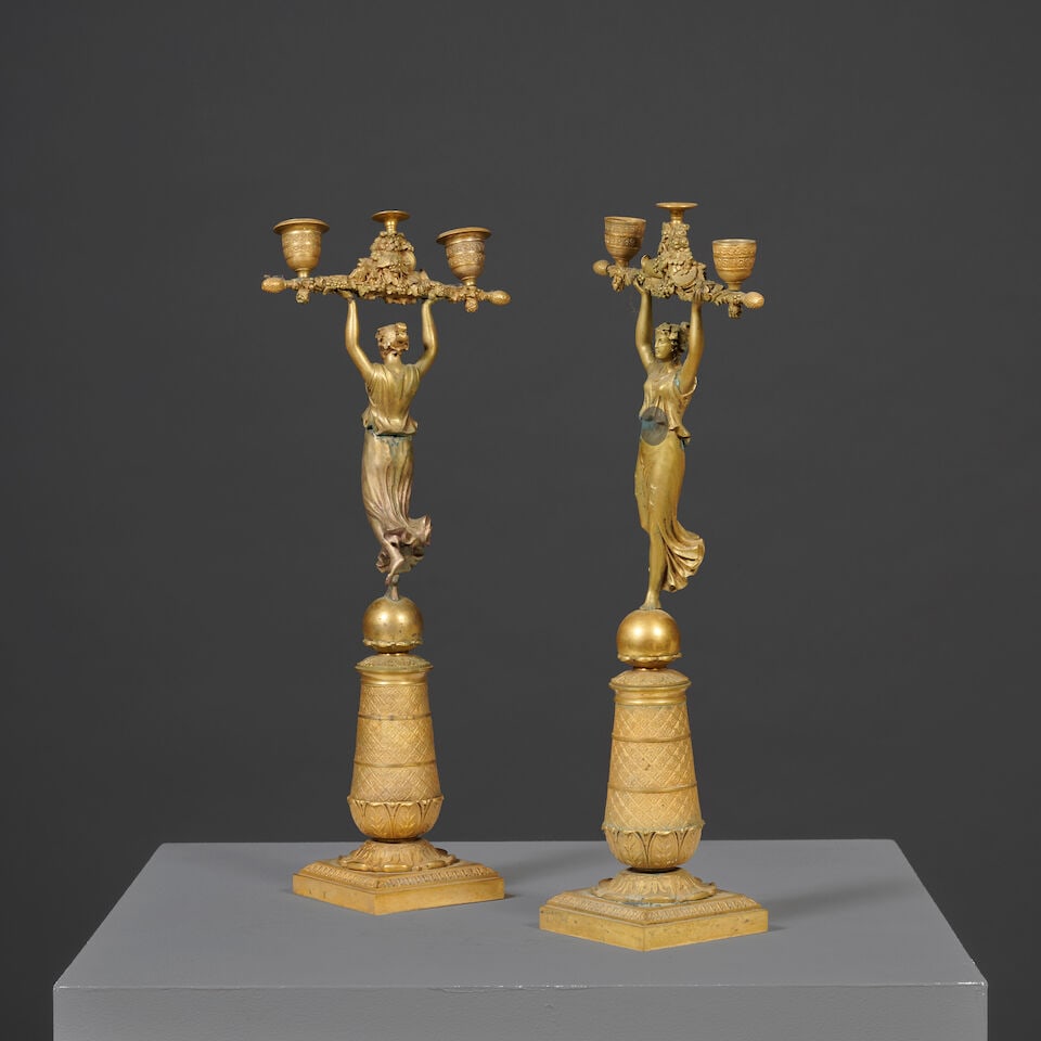 Paire de candélabres à deux bras de lumière du XIXe siècle A pair of two-lig... - 4