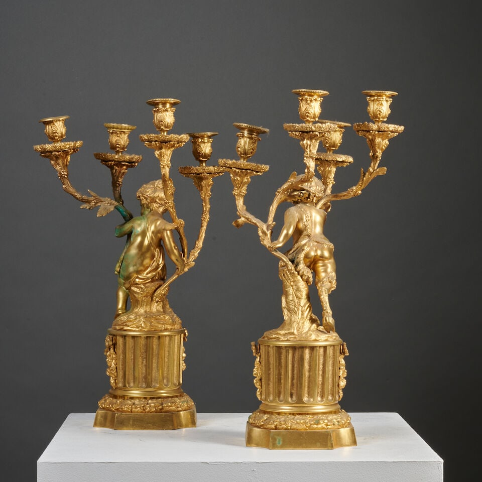 Paire de candélabres à quatre lumières du milieu du XIXe siècle A pair of fo... - 2