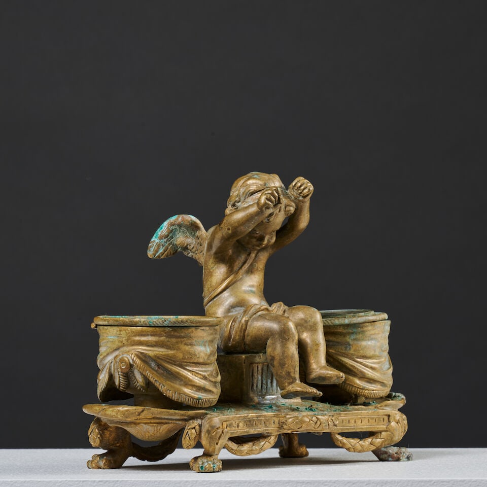 Encrier en bronze doré et ciselé figurant un angelot aux tambours, XIXe siècle A ... - 5