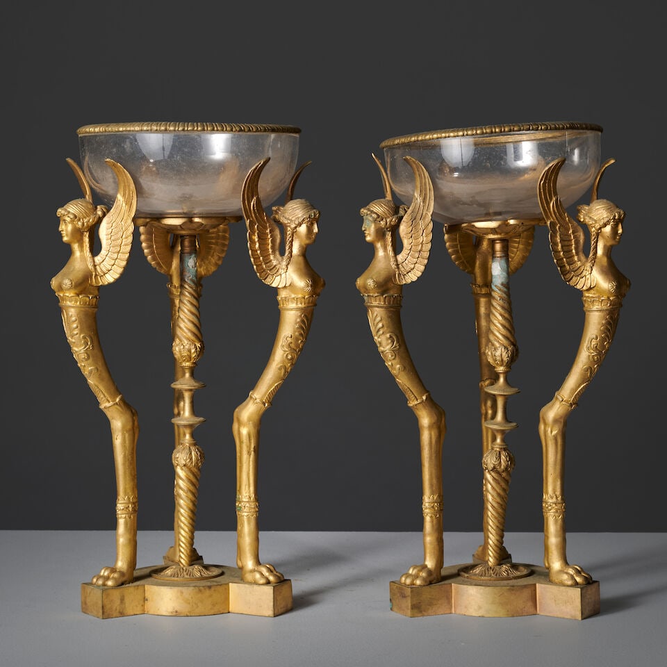 Paire de coupes en bronze doré et verre moulé de la première moitié du XIXe ... - 3