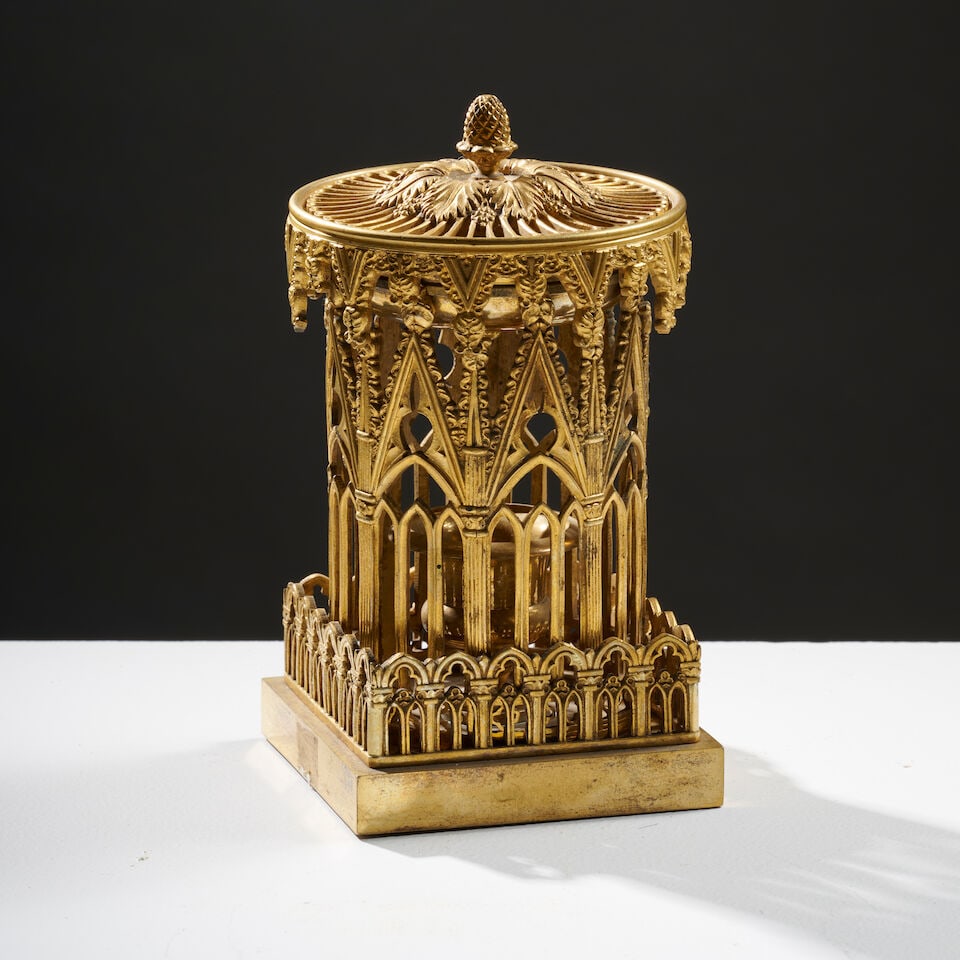 Brûle parfum faisant flambeau 'Troubadour' en bronze doré, vers 1825/1830. 'Troubadour... (1 of 3)