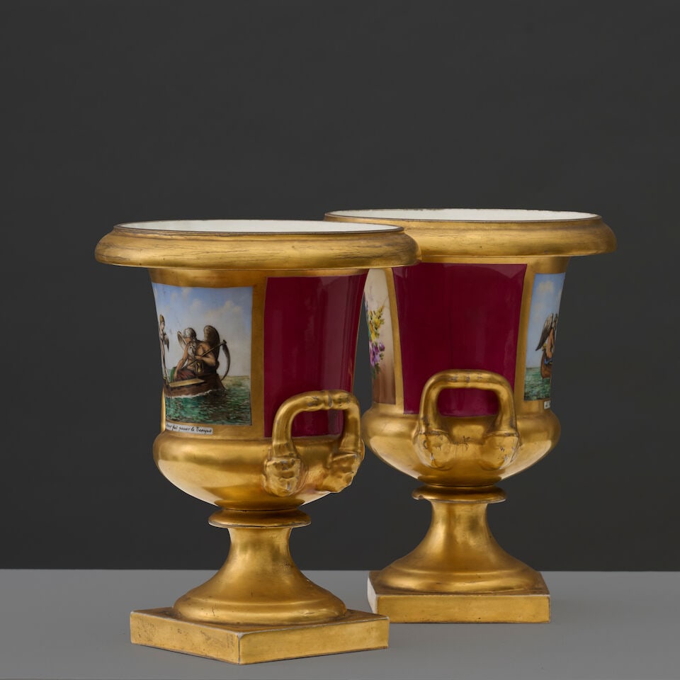 Paire de vases Médicis en porcelaine, XIXe siècle A pair porcelain Medici vases, 19th ... - 2