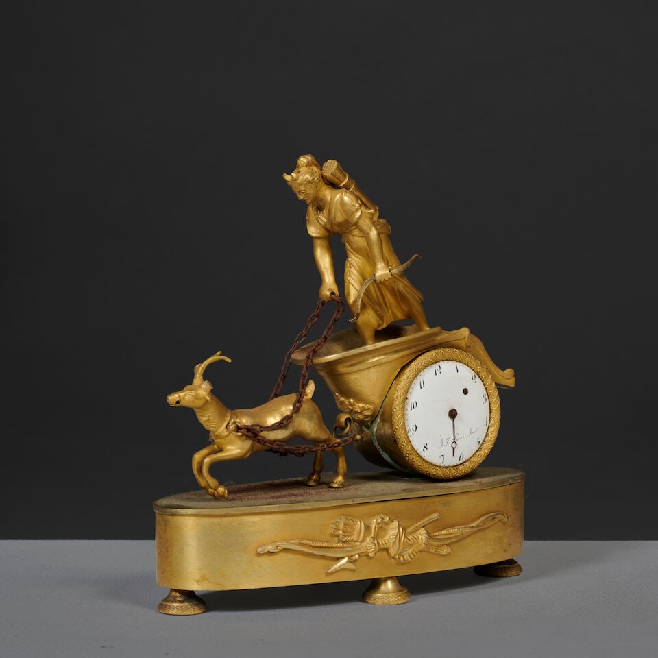 Deux petites pendules en bronze doré d'époque Restauration Two small gilt-bronze clock... - 5