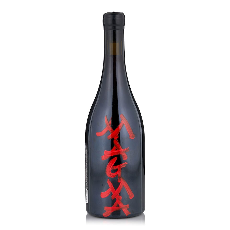 Frank Cornelissen, Magma, 2019 (1 bottle, 750ml): Frank Cornelissen, Magma, 2019 (1 bottle, 750ml) Region: Sicilly Footnotes: Italy This lot is subject to the following lot symbols: • • Zero rated for tax, no tax will be added to the