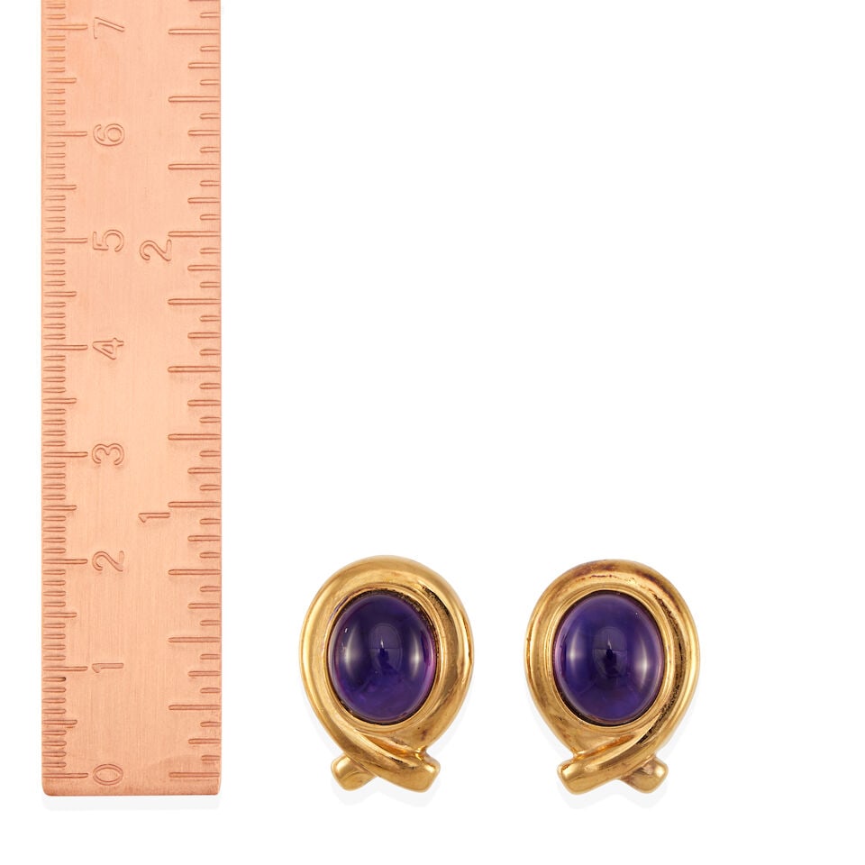 A PAIR OF GOLD-PLATED SILVER AND AMETHYST EARRINGS - 2
