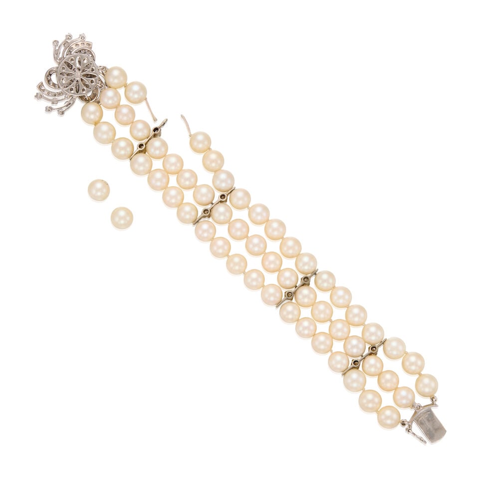 WHITE GOLD, CULTURED PEARL AND DIAMOND BRACELET - 2
