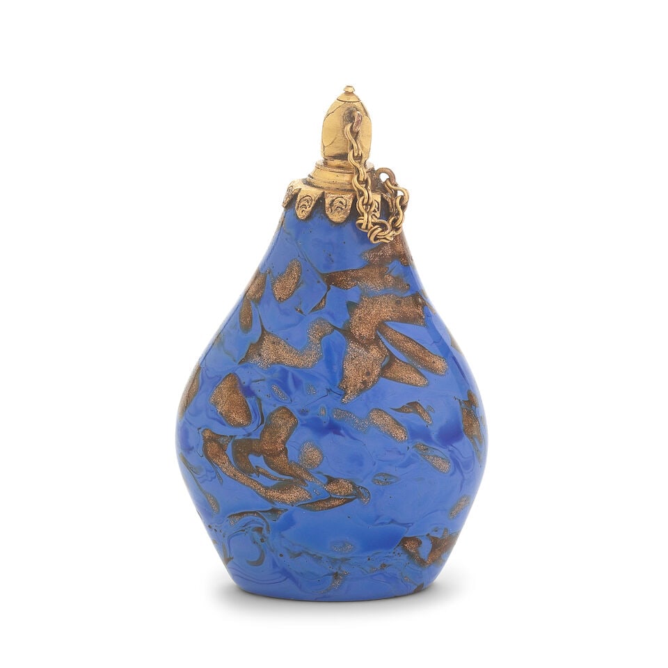 An early Venetian glass scent bottle, circa 1780-90 - 2