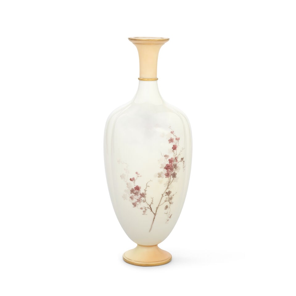 A Grainger's Worcester vase by John Stinton, dated 1902 - 2