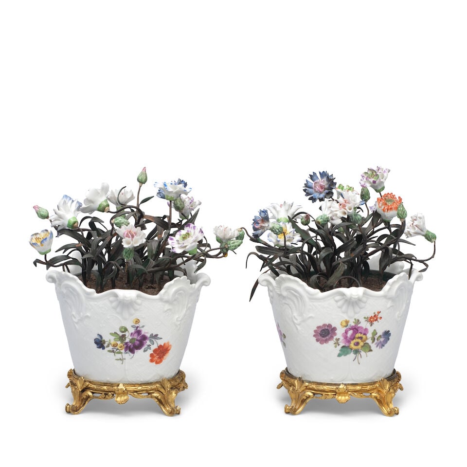 A pair of Meissen cachepots, mid 18th century, mounted with later flowers - 2