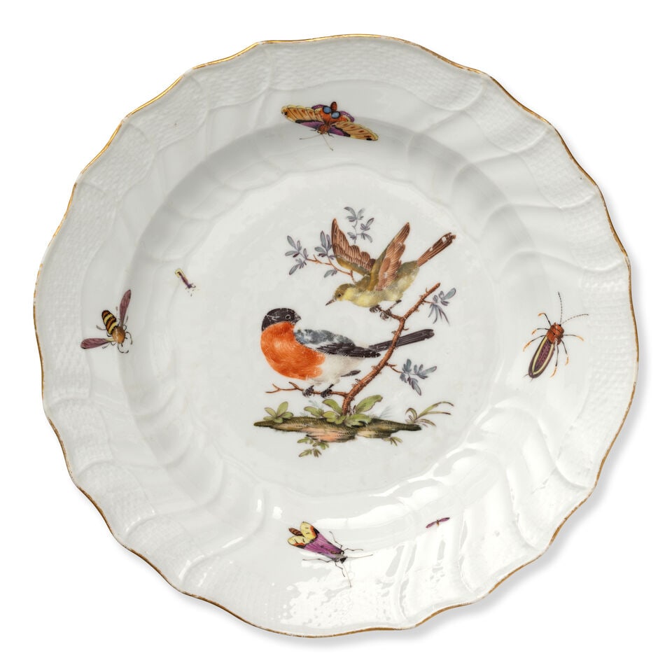 A Meissen composite part dinner service, mostly circa 1760-70 - 15