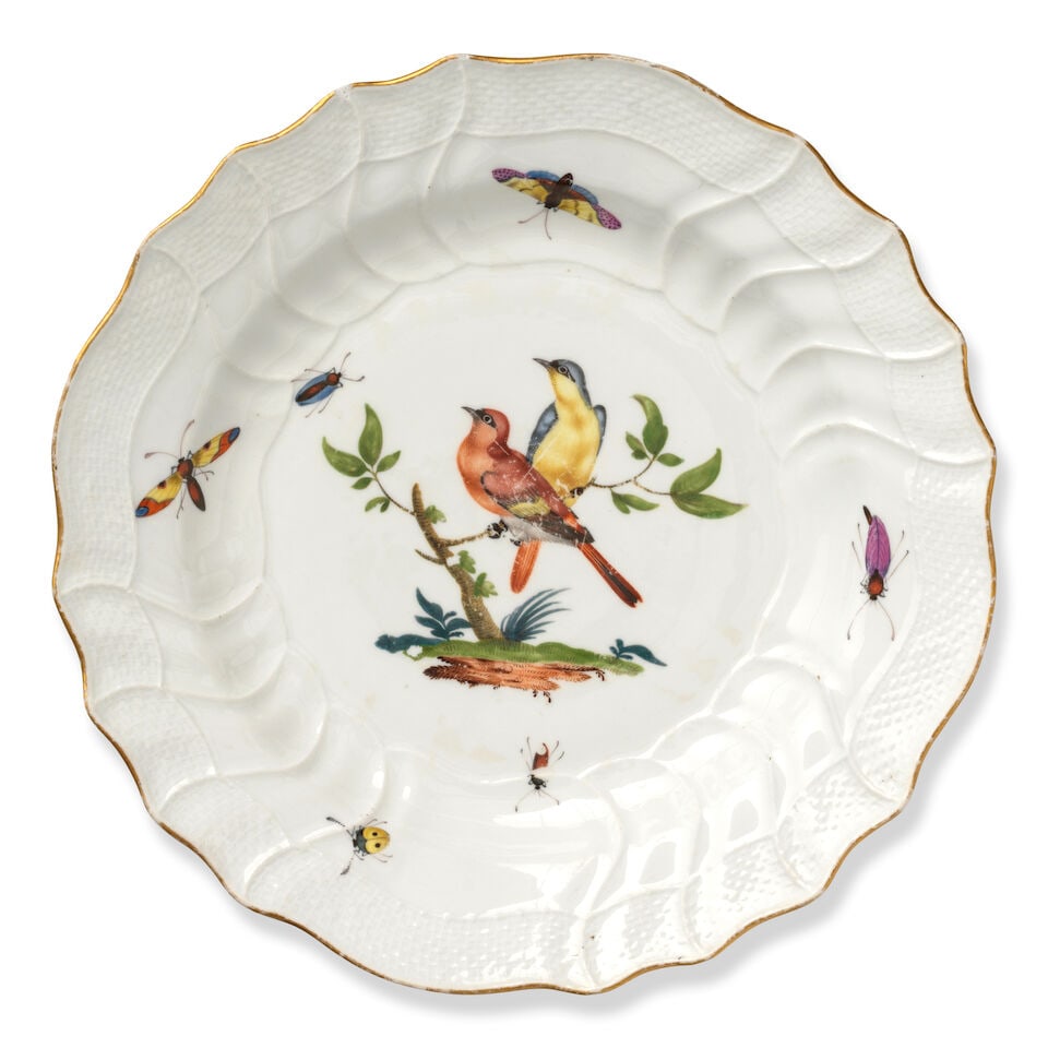 A Meissen composite part dinner service, mostly circa 1760-70 - 16