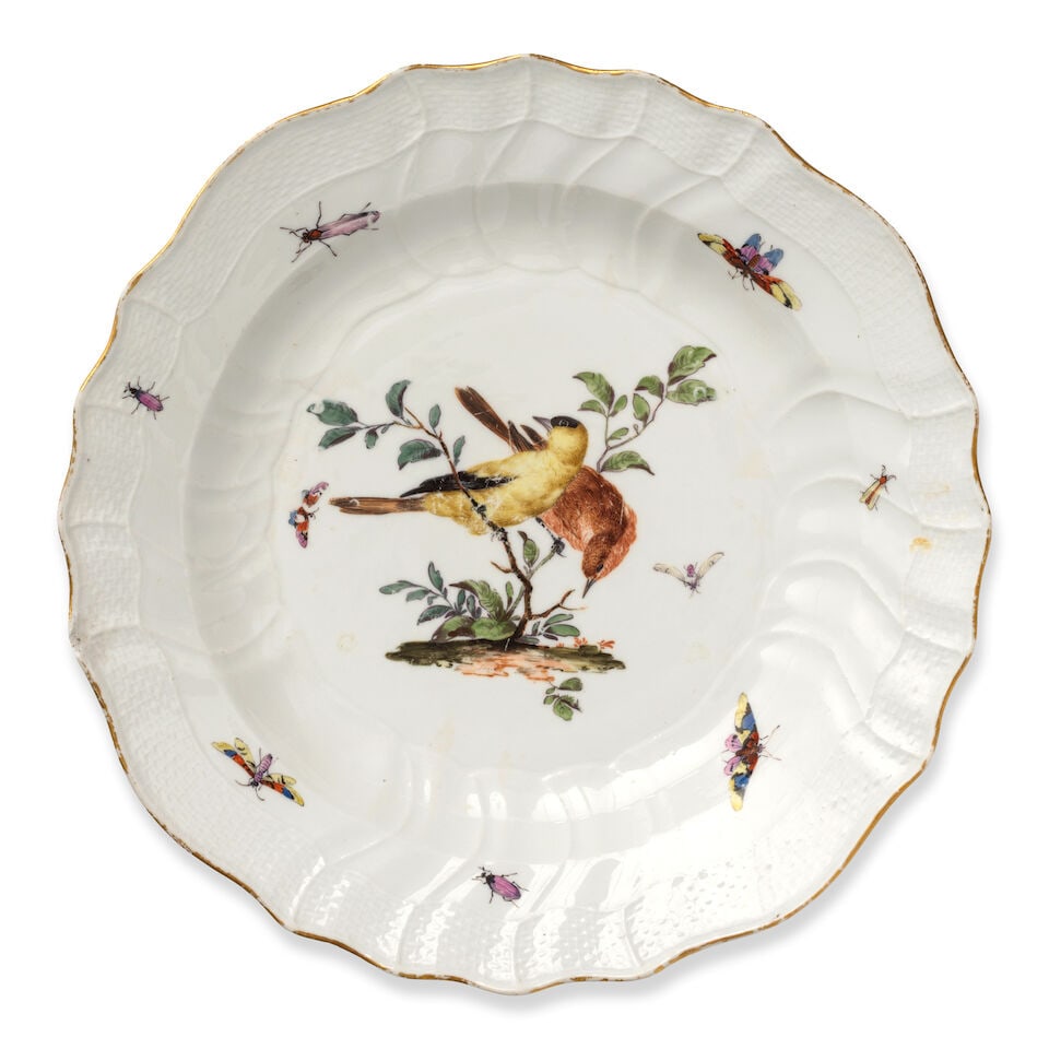 A Meissen composite part dinner service, mostly circa 1760-70 - 6
