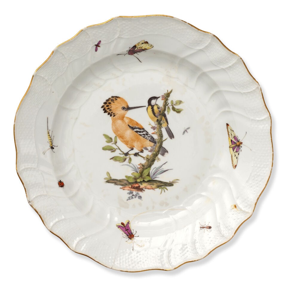 A Meissen composite part dinner service, mostly circa 1760-70 - 7