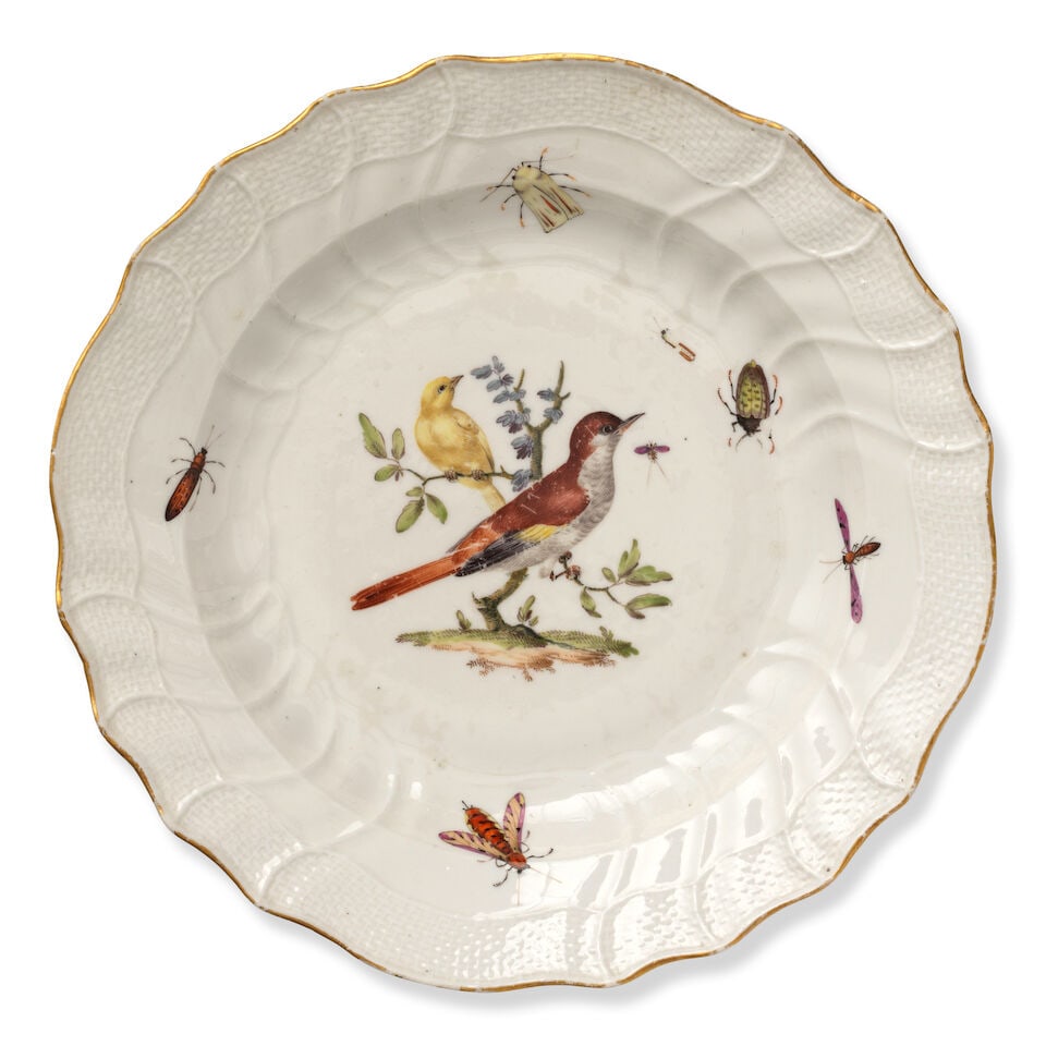 A Meissen composite part dinner service, mostly circa 1760-70 - 8