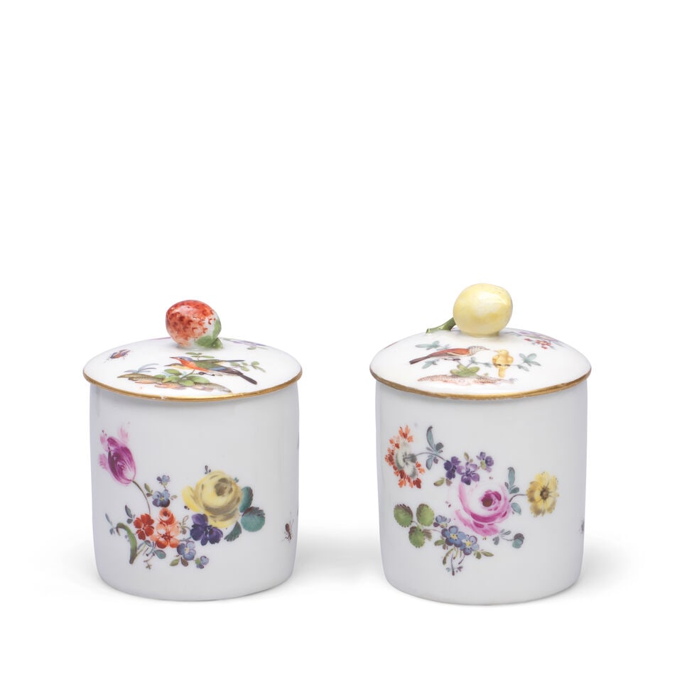 A pair of Meissen pomade pots and covers, circa 1760 - 2