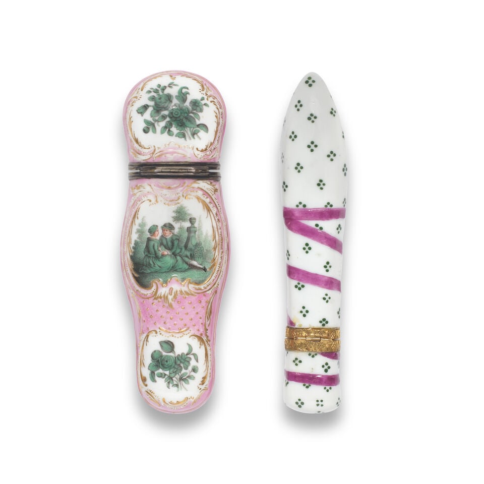 A Volkstedt 'Wickelkind' etui, circa 1780, together with a Meissen needlecase, 19th century - 2