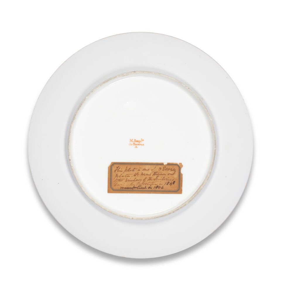 A rare Sèvres plate, circa 1804-05 - 2